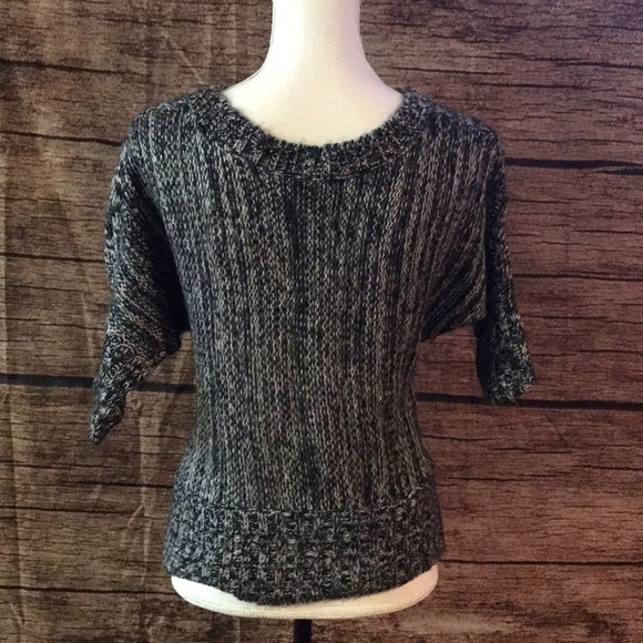 ✅Host Pick✅ Rue 21 Sweater, Small - Picture 2 of 5